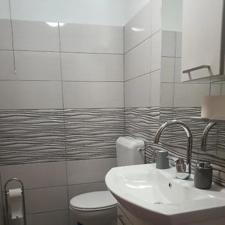 公寓 Apartman
